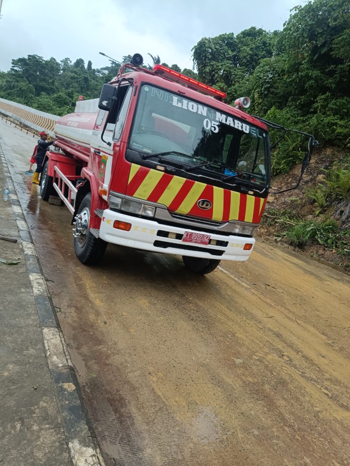 Monitoring Kejadian Bencana Alam Banjir dan Tanah Longsor