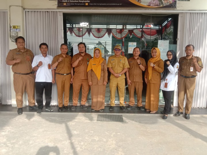 Rutinitas Apel Pagi Tahun 2025