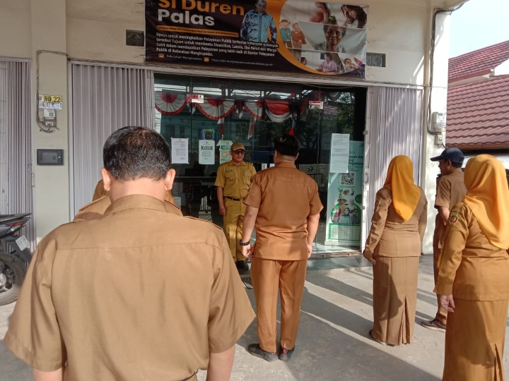 Rutinitas Apel Pagi Tahun 2025