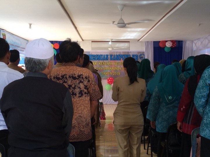 Peresmian Kampung KB Warna - Warni Kencana
