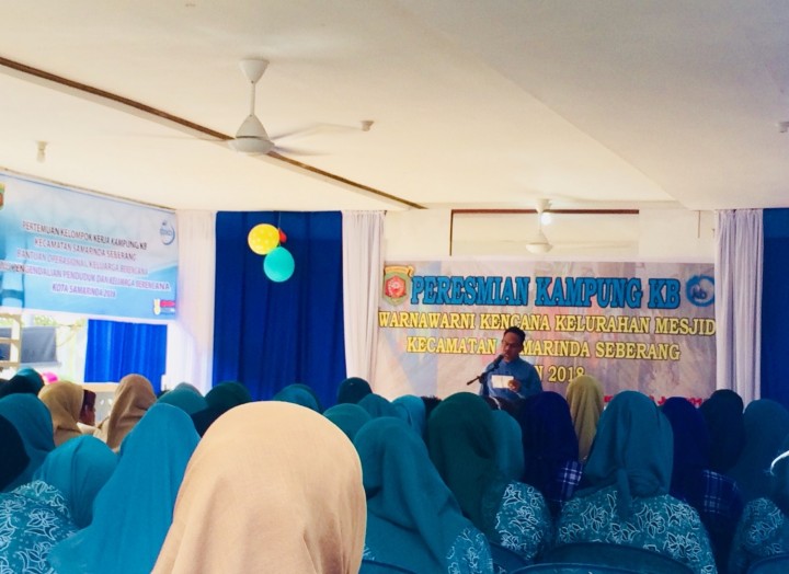 Peresmian Kampung KB Warna - Warni Kencana