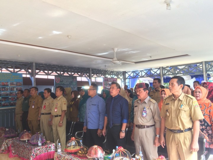 Peresmian Kampung KB Warna - Warni Kencana