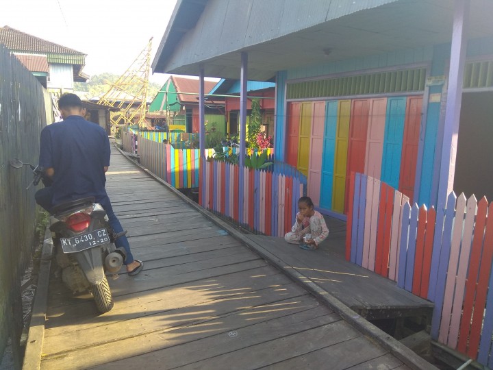 Kampung KB Warna Warni Kencana