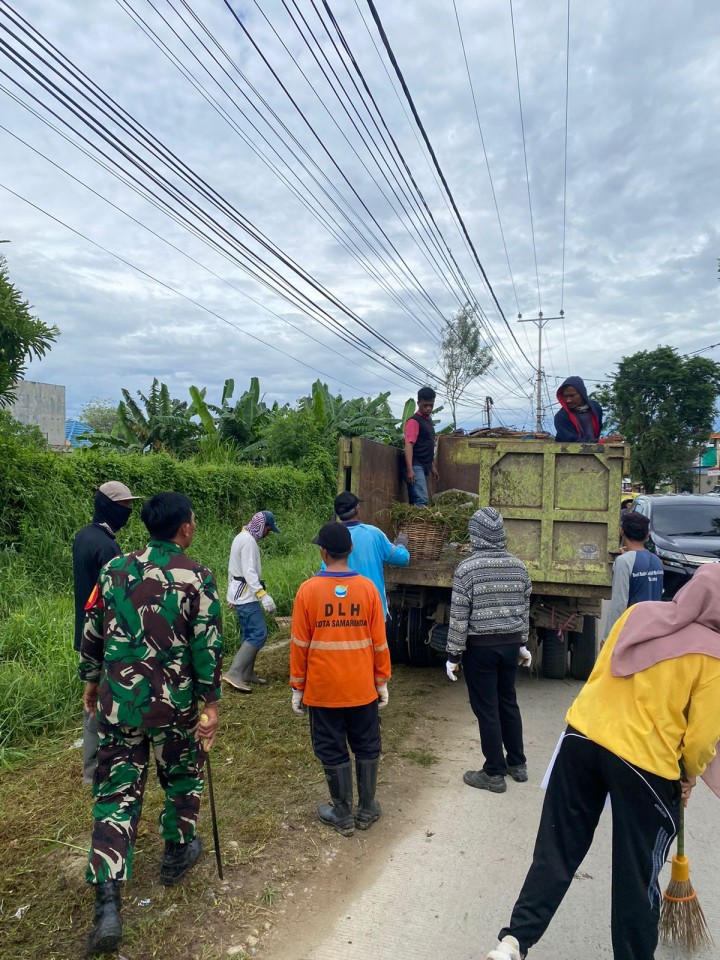 Kerja Bakti Jl Mas Penghulu Daerah RT.1 , 7, 8, dan 9