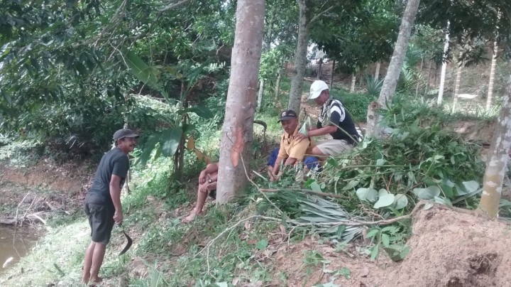 KERJA BAKTI