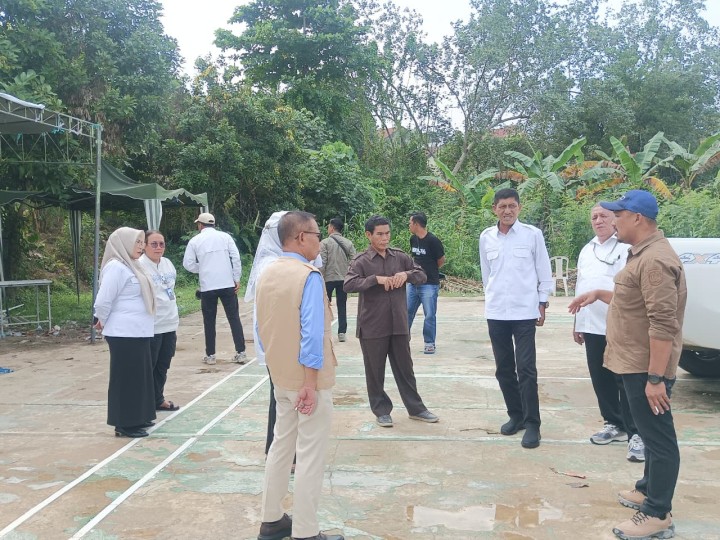 Pengecekan lokasi rencana pembangunan sekolah smp oleh twap, dinas pendidikan , dinas Aset, bpbd, pupr, Kelurahan Mugirejo Dan RT setempat