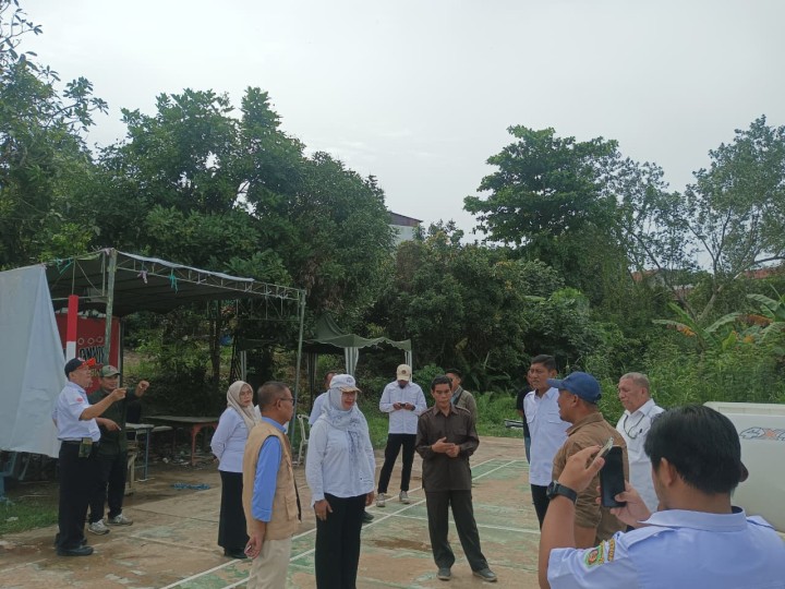 Pengecekan lokasi rencana pembangunan sekolah smp oleh twap, dinas pendidikan , dinas Aset, bpbd, pupr, Kelurahan Mugirejo Dan RT setempat