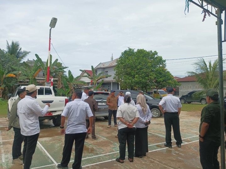 Pengecekan lokasi rencana pembangunan sekolah smp oleh twap, dinas pendidikan , dinas Aset, bpbd, pupr, Kelurahan Mugirejo Dan RT setempat