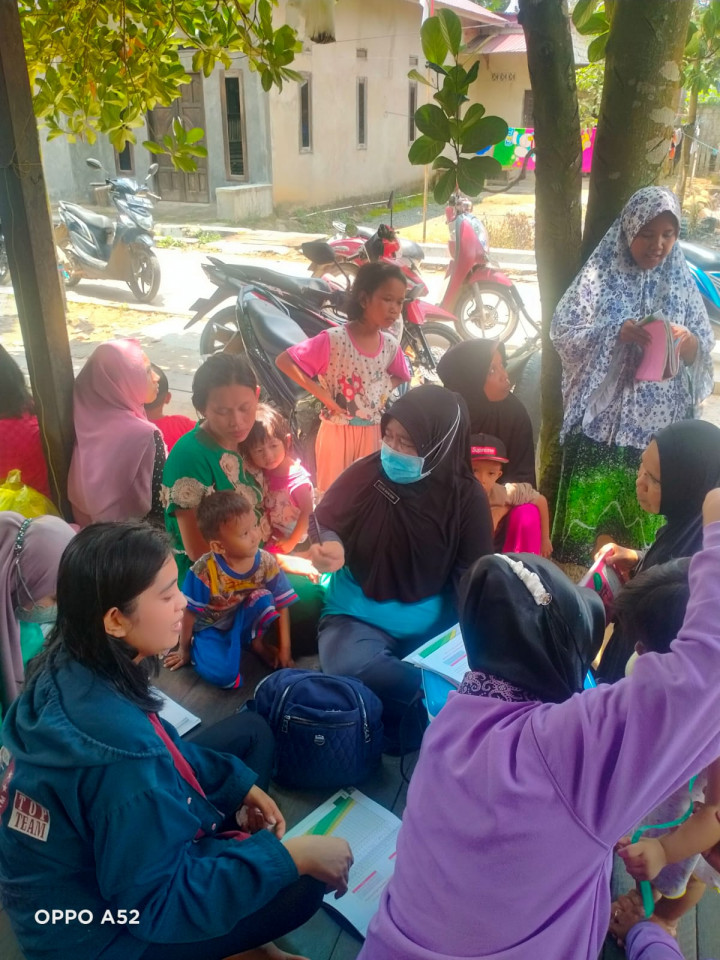 Pemantauan tumbuh kembang balita