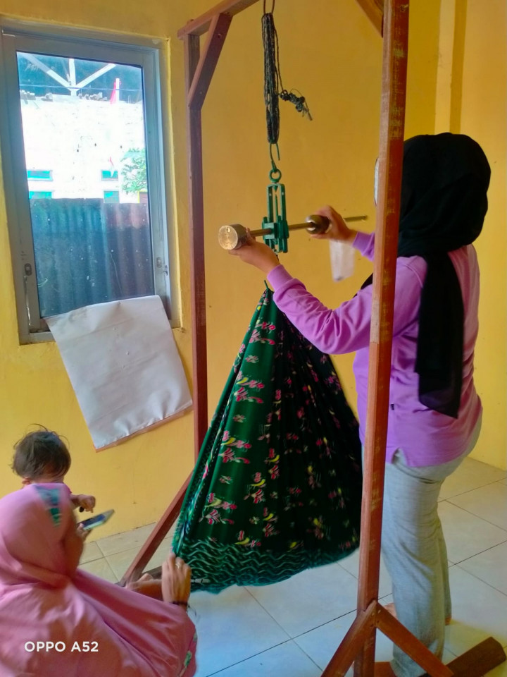Penimbangan balita