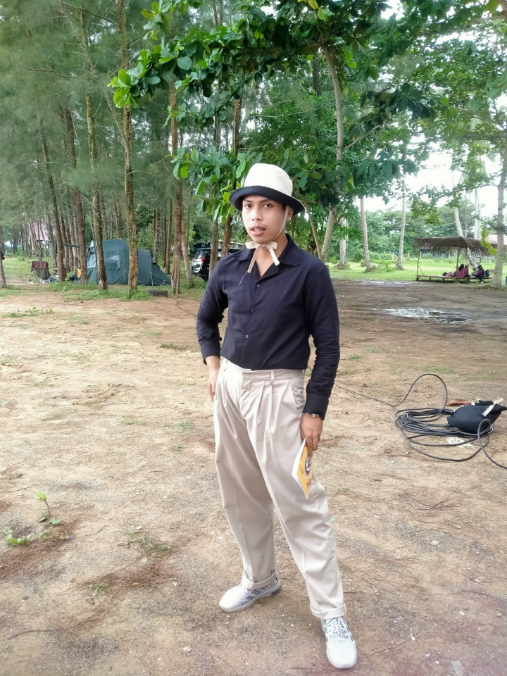 MC acara yang hits