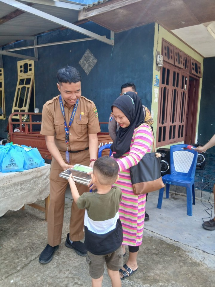 Launching MBG ke sasaran ibu hamil dan balita posyandu