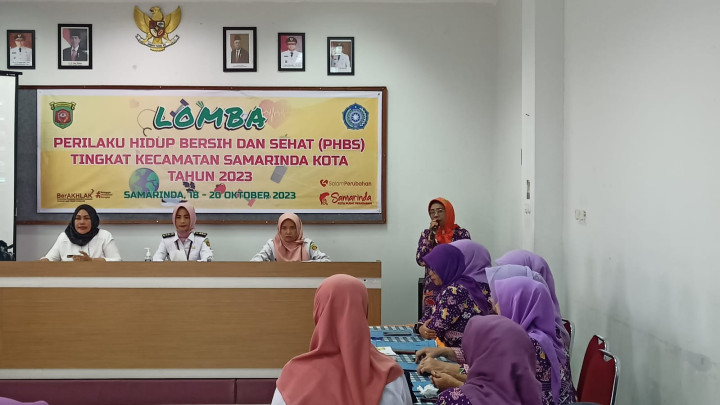PRESENTASI PHBS TINGKAT KELURAHAN UNTUK WILAYAH KECAMATAN SAMARINDA KOTA