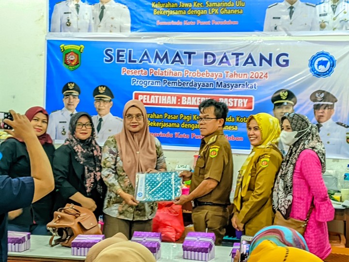 Pelatihan Membuat Roti & Kue 2024