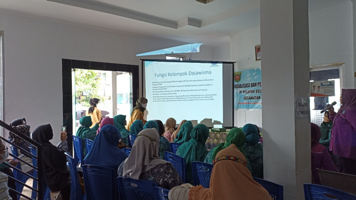 Sosialisasi dan Pembinaan Dasawisma di Wilayah Kelurahan Pelabuhan Kecamatan Samarinda Kota