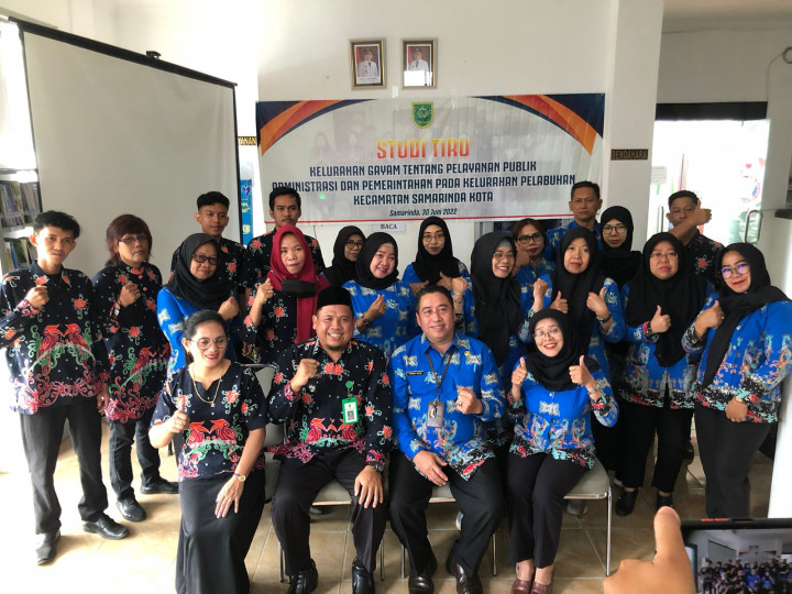 Studi Tiru Kelurahan Gayam tentang Pelayanan Publik Administrasi dan Pemerintahan pada Kelurahan Pelabuhan Kecamatan Samarinda Kota