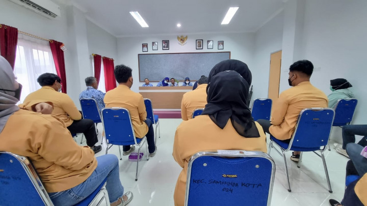 Apel Pagi dan Pengarahan dari Kecamatan Samarinda Kota kepada Mahasiswa KKN Wilayah Samarinda Kota, Senin 18 Juli 2022