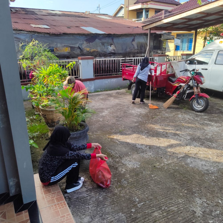 Kegiatan Jumat Bersih Di kelurahan Pelabuhan,Tanggal 22 Juli 2022
