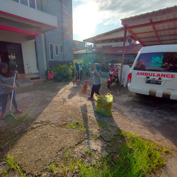 Kegiatan Jumat Bersih Di kelurahan Pelabuhan,Tanggal 22 Juli 2022