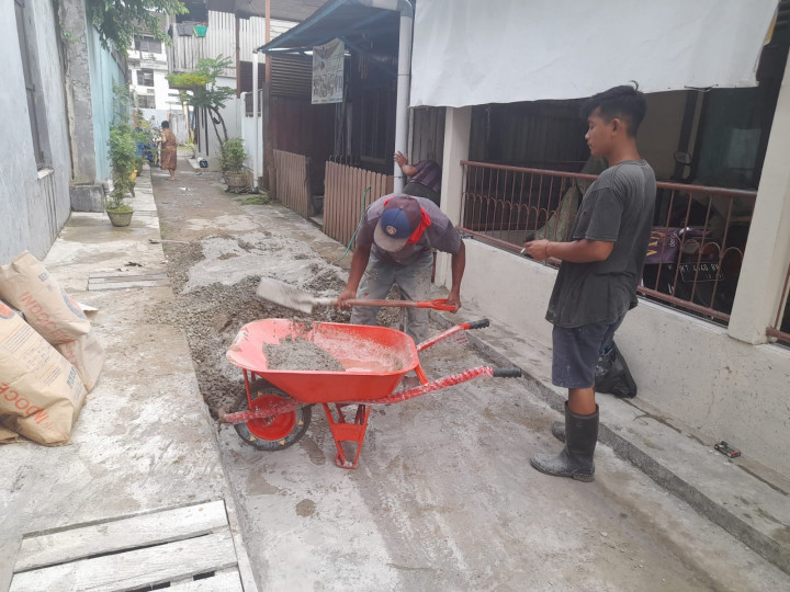 Kegiatan Probebaya Bidang Sarana dan Prasarana Semenisasi Jalan Imam Bonjol Gang Penatu RT. 34 Kelurahan Pelabuhan Kecamatan Samarinda Kota