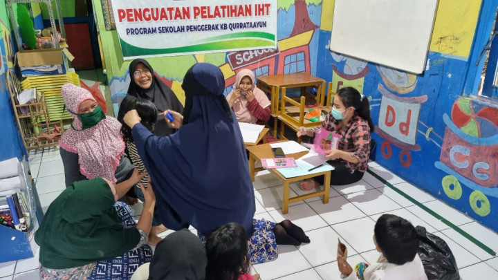 Posyandu Kesehatan Anak di RT 05 Kelurahan Pelabuhan. 14 Juli 2022