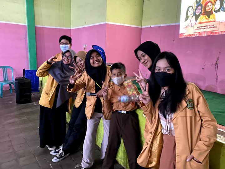 Sosialisasi 5R dari Mahasiswa KKN 48 SDN 010. 23 Juli 2022