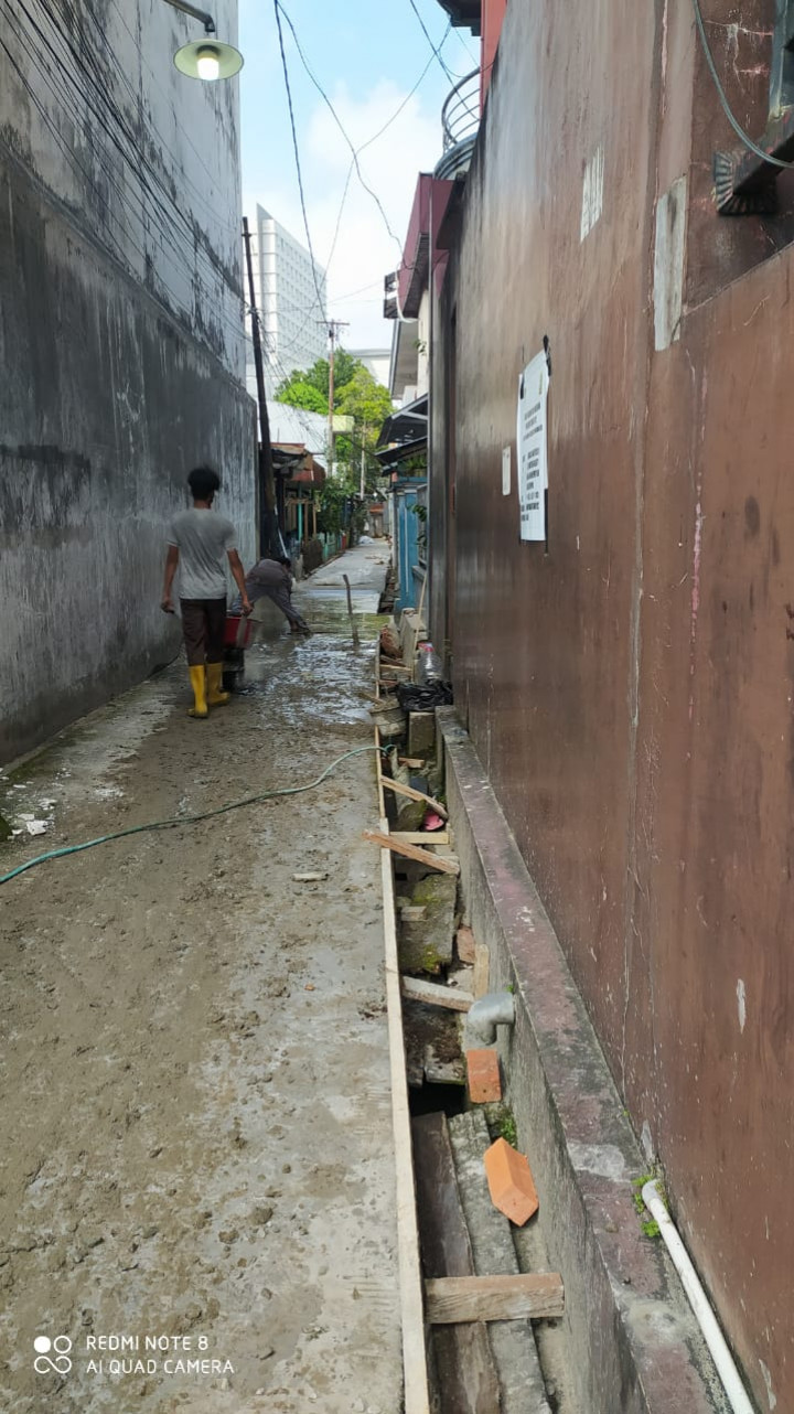 Kegiatan Probebaya Tahun 2022 Semenisasi Gang Batu RT. 16  dan Pembuatan Gapura di Gang Rahayu RT. 07 Jalan P. Hidayatullah