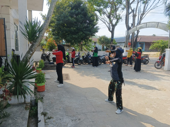 Kegiatan senam pagi di kelurahan Hari Jum'at 29 september 2023