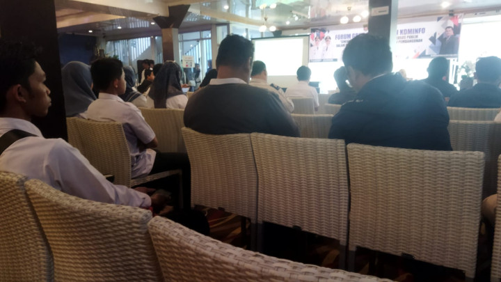 Sinergitas Admin Medsos OPD Dalam Pengelolaan Strategi Komunikasi Pembangunan di Kota Samarinda.