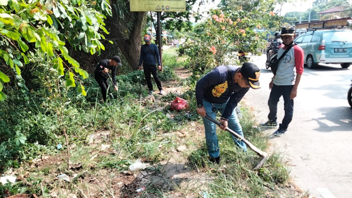 Penanaman 1000 Pohon Produktif
