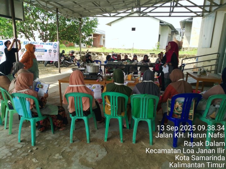 Pelatihan Buat Kue Tradisional PROBEBAYA 2025