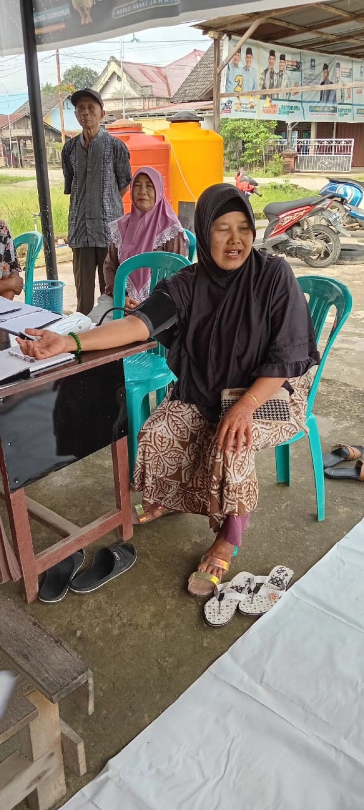 Kegiatan posyandu balita dan lansia