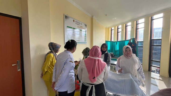 PELAYANAN KB GRATIS (IUD & IMPLANT) kERJA SAMA DENGAN BKKBN PROVINSI KALTIM