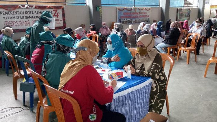Pelaksanaan Vaksin Bagi Kader-Kader Posyandu di Kecamatan Samarinda Kota 20 April 2021