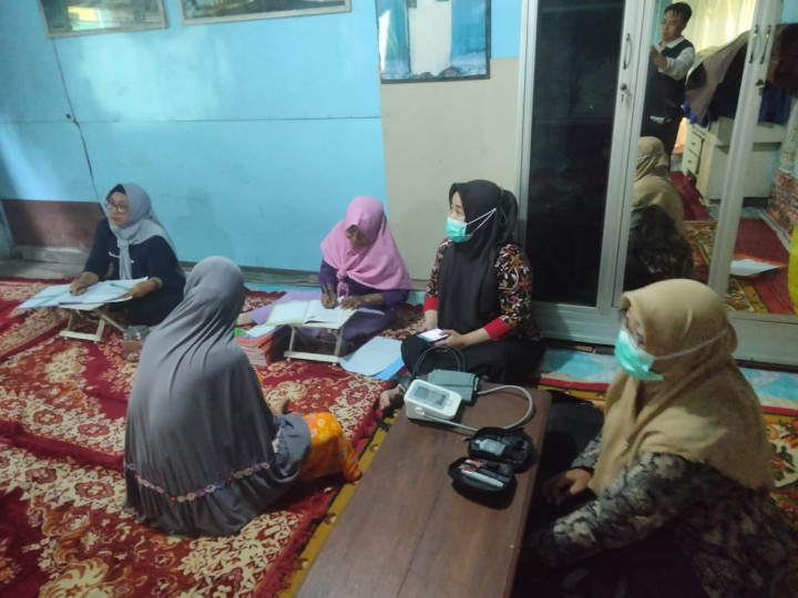 Kegiatan Posyandu Lansia Al Muslimah Kelurahan Pasar Pagi Tanggal 25 Mei 2023