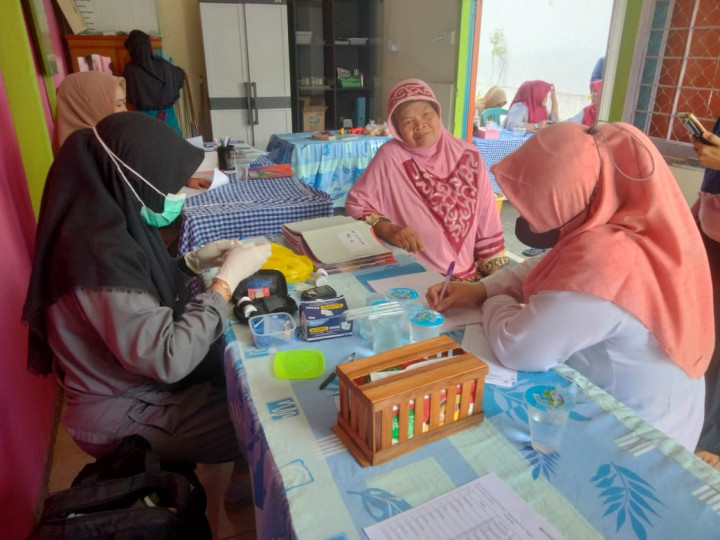 Kegiatan Posyandu Lansia Cempaka Jl. Basuki Rahmat GG. Supoyono Kelurahan Bugis  Tanggal 7 Juni 2023