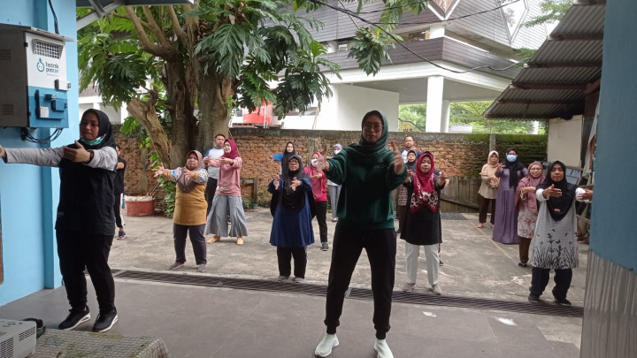 Kegiatan Senam Bersama Prolanis Dan Staff Puskesmas  , Tanggal 16 juni 2023