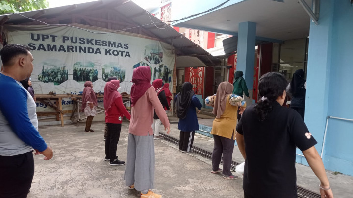 Kegiatan Senam Bersama Prolanis Dan Staff Puskesmas  , Tanggal 16 juni 2023
