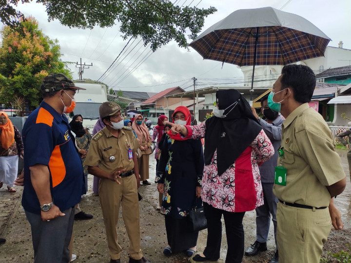 25 Januari 2022 ( Ibu Hj.Rinda Wahyuni Andi Harun,S.Pd. || Pelayanan KB Gratis Dalam Rangka HUT Kota Samarinda Dan Pemkot Samarinda Di Puskesmas Baqa