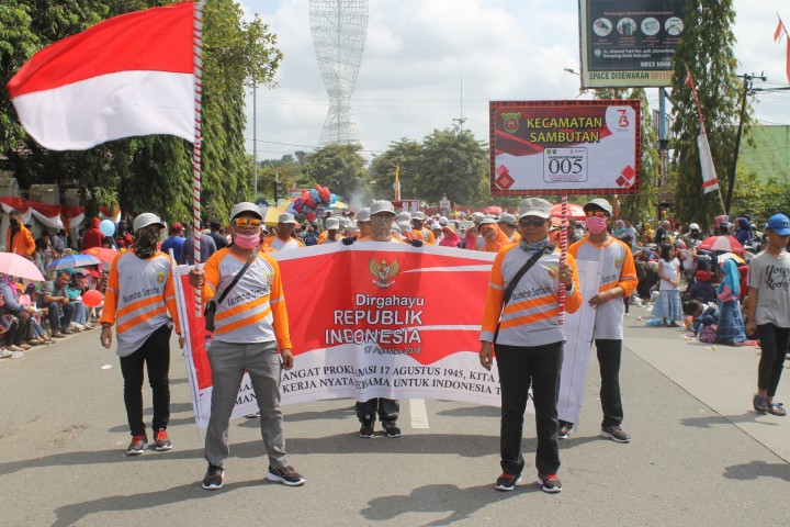 Pawai Pembangunan Dalam Rangka Semarak Dirgahayu Republik Indonesia 73 th