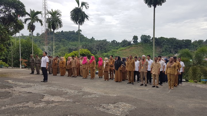 Apel Gabungan Bersama Lurah dan Staf se - Kecamatan Sambutan 6 Januari 2020