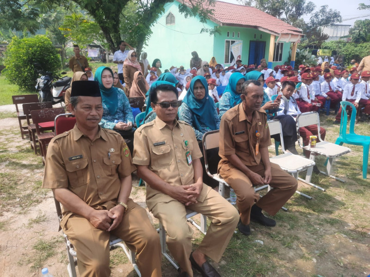 Gerakan Makan Beragam Bergizi Seimbang Aman (B2SA)