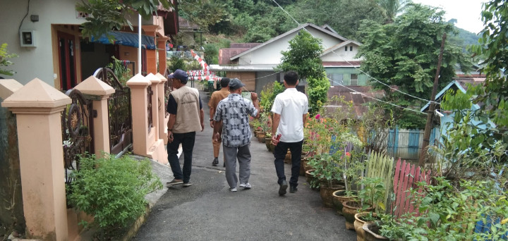Kunjungan ke kampung salai rt 08 Kelurahan Sambutan