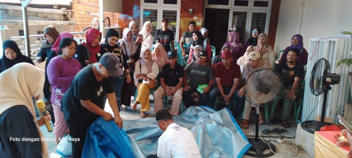Kegiatan Probebaya Bidang Pemberdayaan Pelatihan Pembuatan Pupuk Kompos POKMAS II