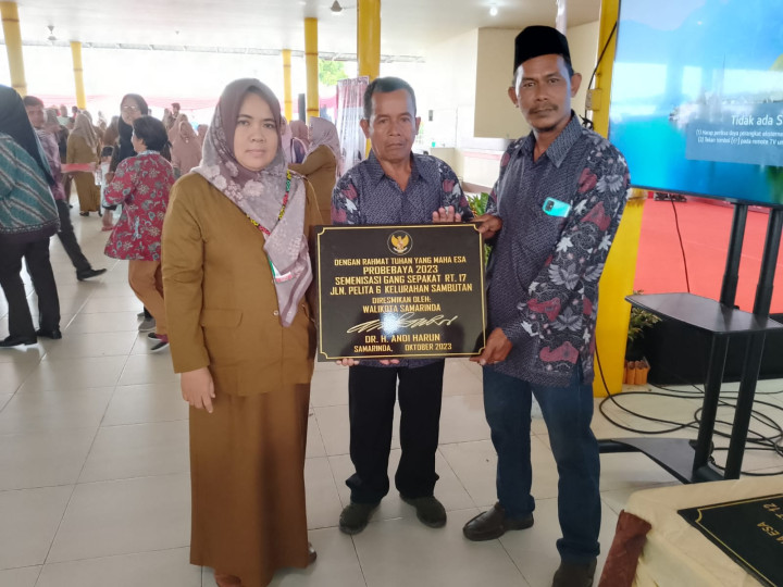 Walikota Menyapa Penyerahan Probebaya Kecamatan Sambutan thn 2023