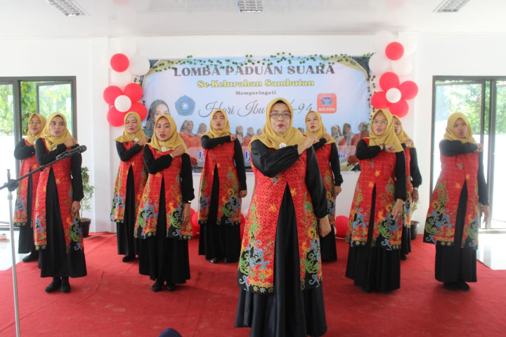 Lomba Paduan Suara antar Dasawisma Se-Kelurahan Sambutan