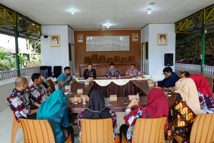 Rapat Koordinasi Rembuk Stunting Tingkat Kecamatan Sambutan (Kamis, 18 Januari 2024)