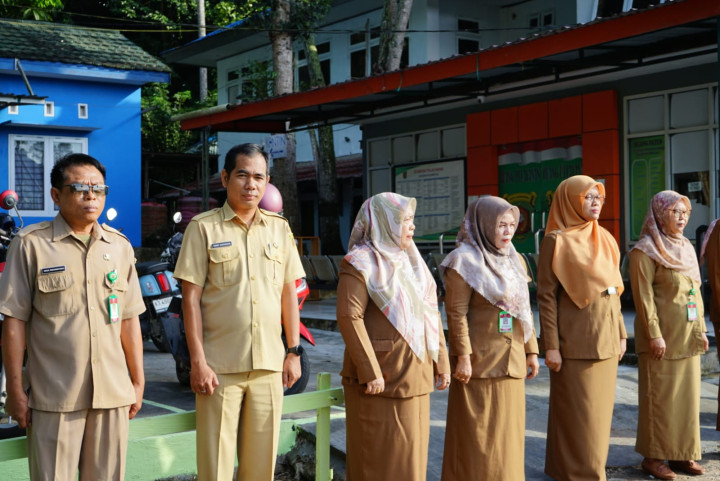 Apel Pagi Kecamatan Sambutan (Senin, 22 Januari 2024)