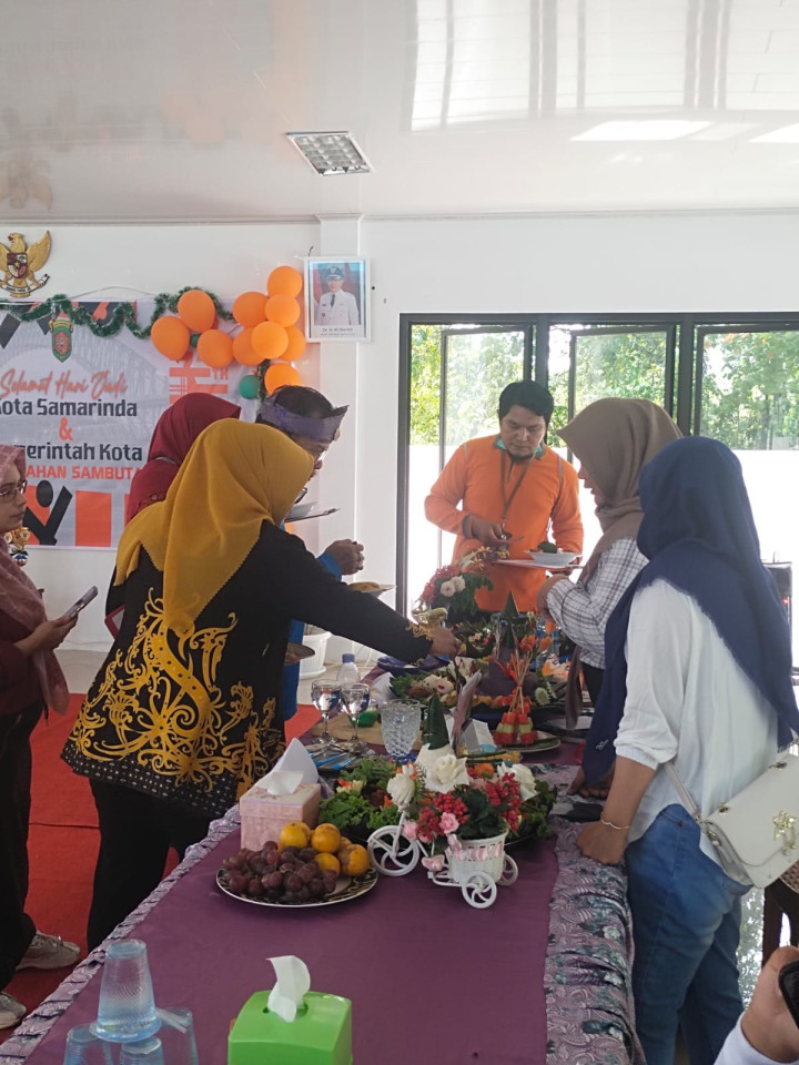 Perayaan Hari Jadi Kota Samarinda ke 356 tahun dan Pemkot Samarinda ke 64 tahun di Kelurahan Sambutan