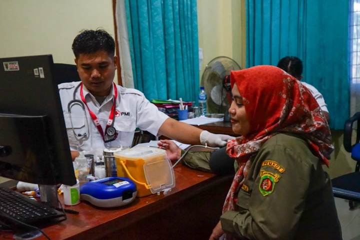 Kegiatan Donor Darah dalam rangka memperingati Hari Ulang Tahun Kota Samarinda Tahun 2024 (Senin, 5 Februari 2024)
